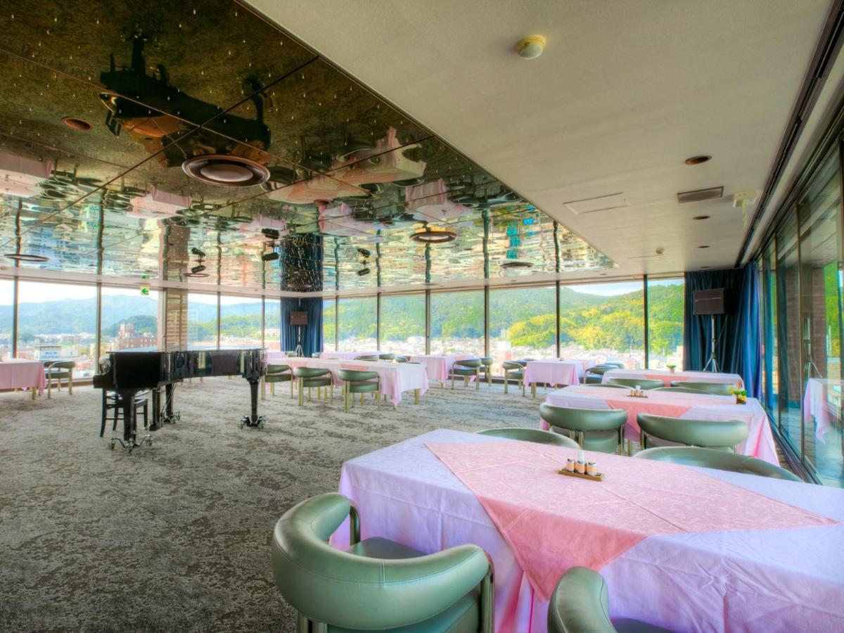 Maizuru Grand Hotel Екстериор снимка