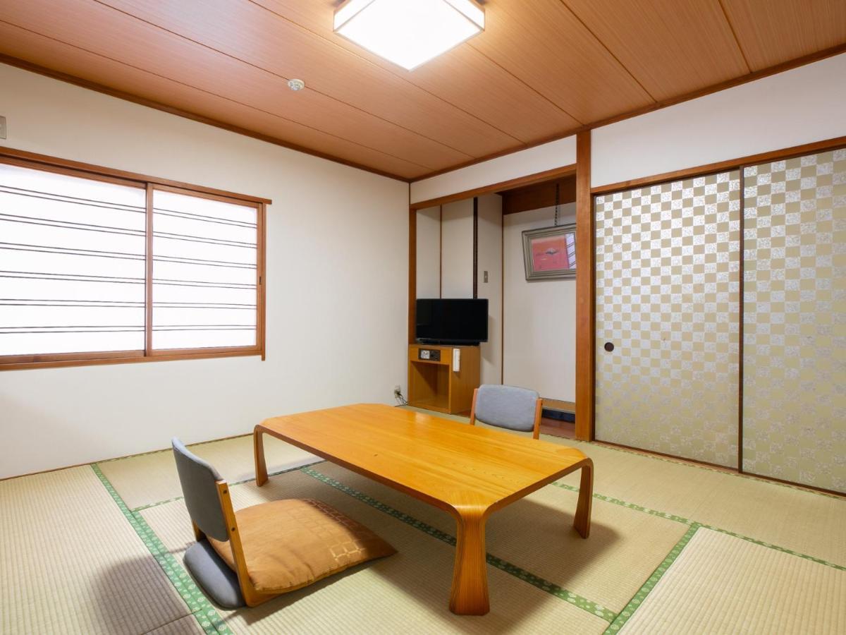 Maizuru Grand Hotel Екстериор снимка